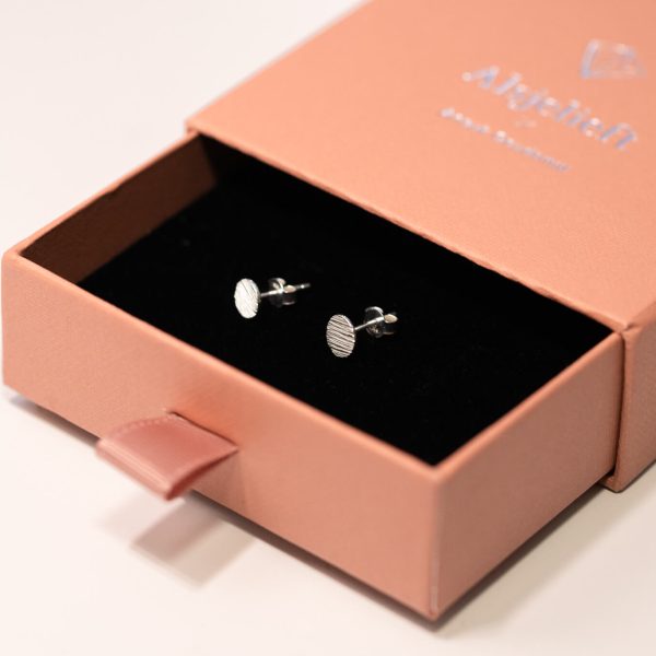 anouk-goudsmid-pebble-oorstekers