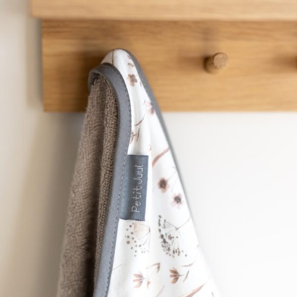 badcape-bobby-petit-juul-kraamcadeau-versturen