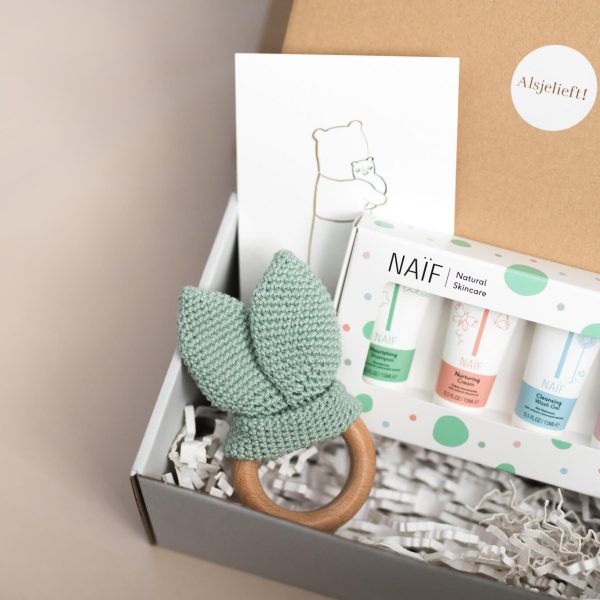cadeaupakket-baby-bijtring-naif-alsjelieft-1