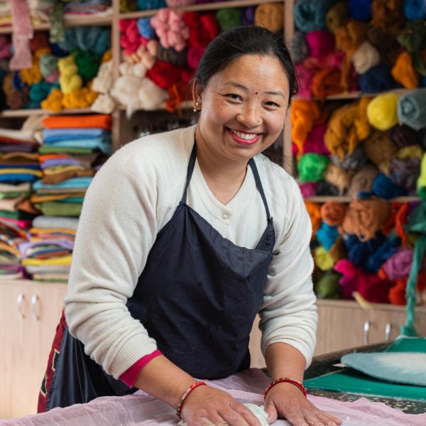 tak-eucalyptus-lichtgroen-sjaal-met-verhaal